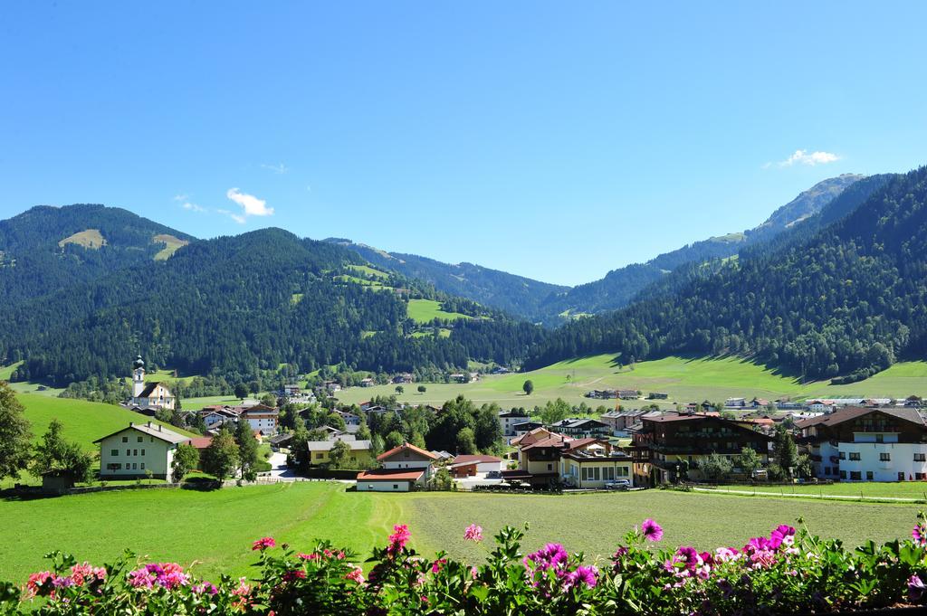 Bed & Breakfast Landhaus Strasser Soll Luaran gambar